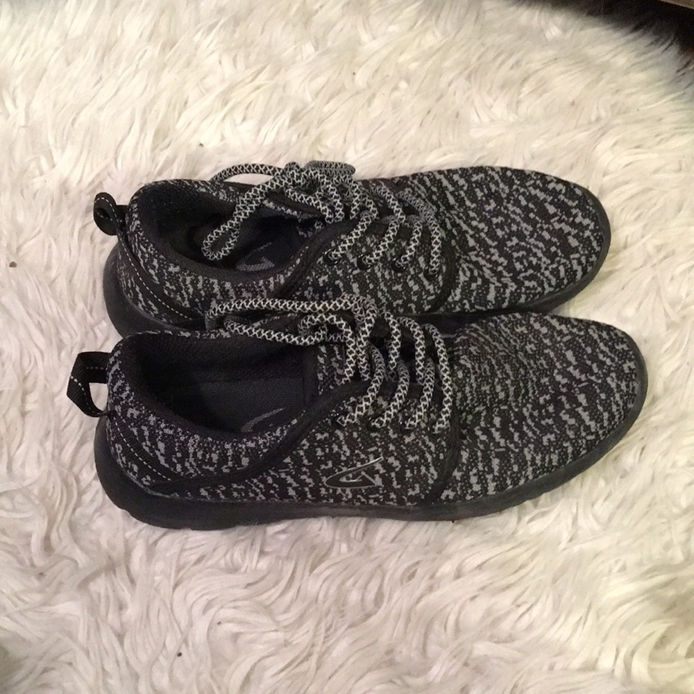Light tennis shoes!